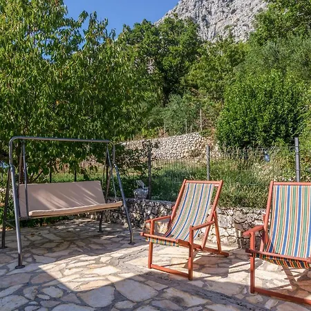 4 Bedroom In Jesenice *